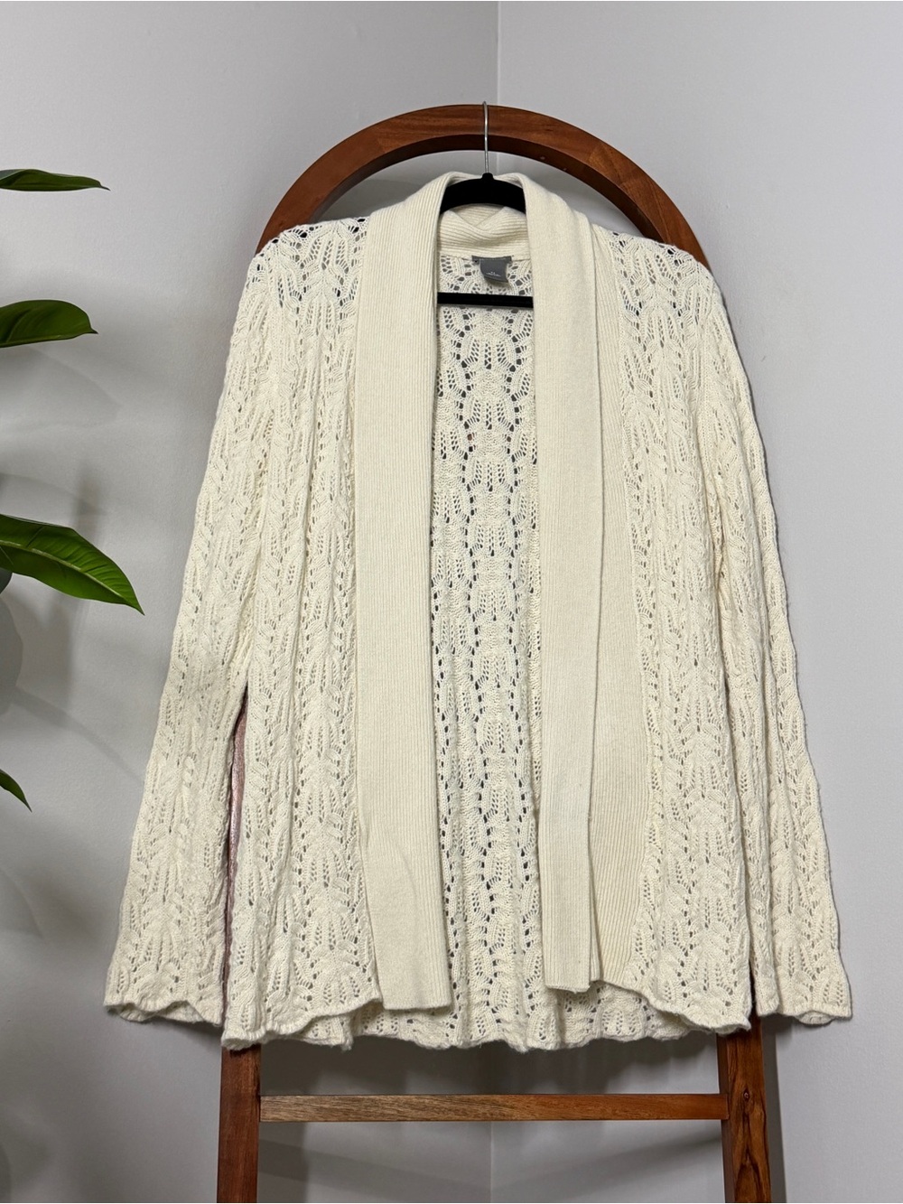Ann Taylor XL Cream Pointelle Knit Open Front Wool Blend Cardigan Sweater